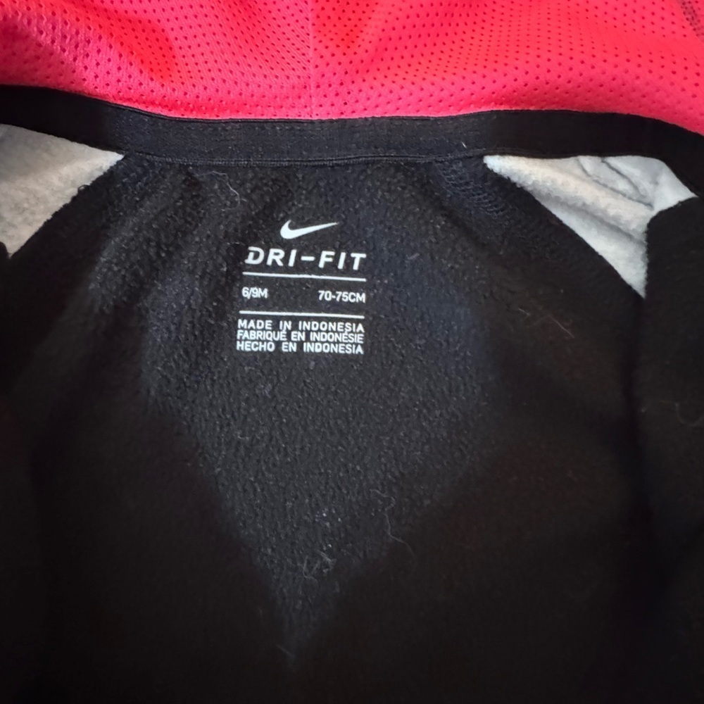 Nike Pink and Black Graphic Hoodie 6/9 k 91 - Picture 4 of 4
